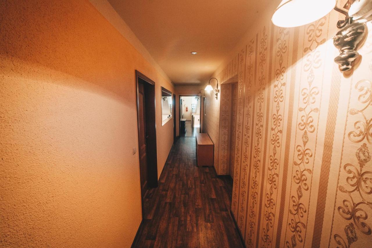 Hotel Und Pension Al Dente Nunchritz ภายนอก รูปภาพ